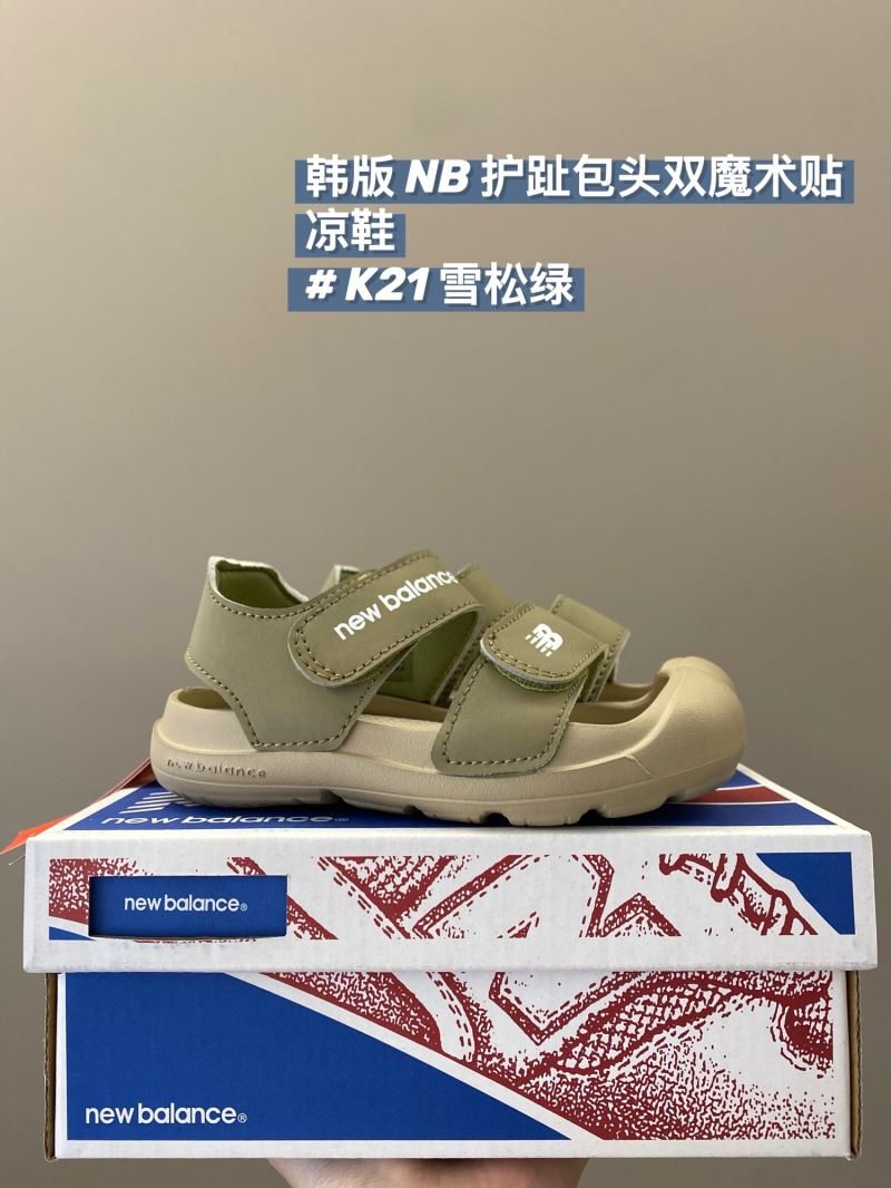 NEW BALANCE SHOES